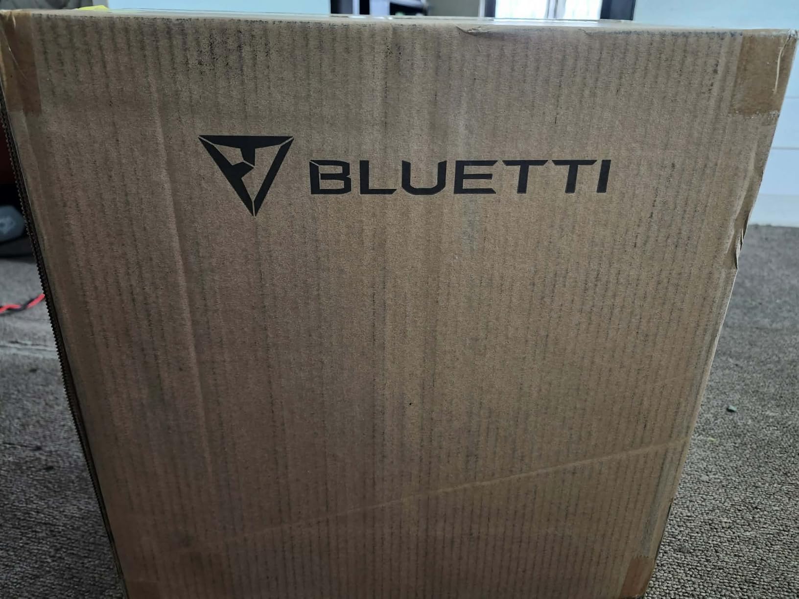 BLUETTI Elite 100 mini Portable Power Station for Camping 1004.8Wh 700W LFP customer photo 2