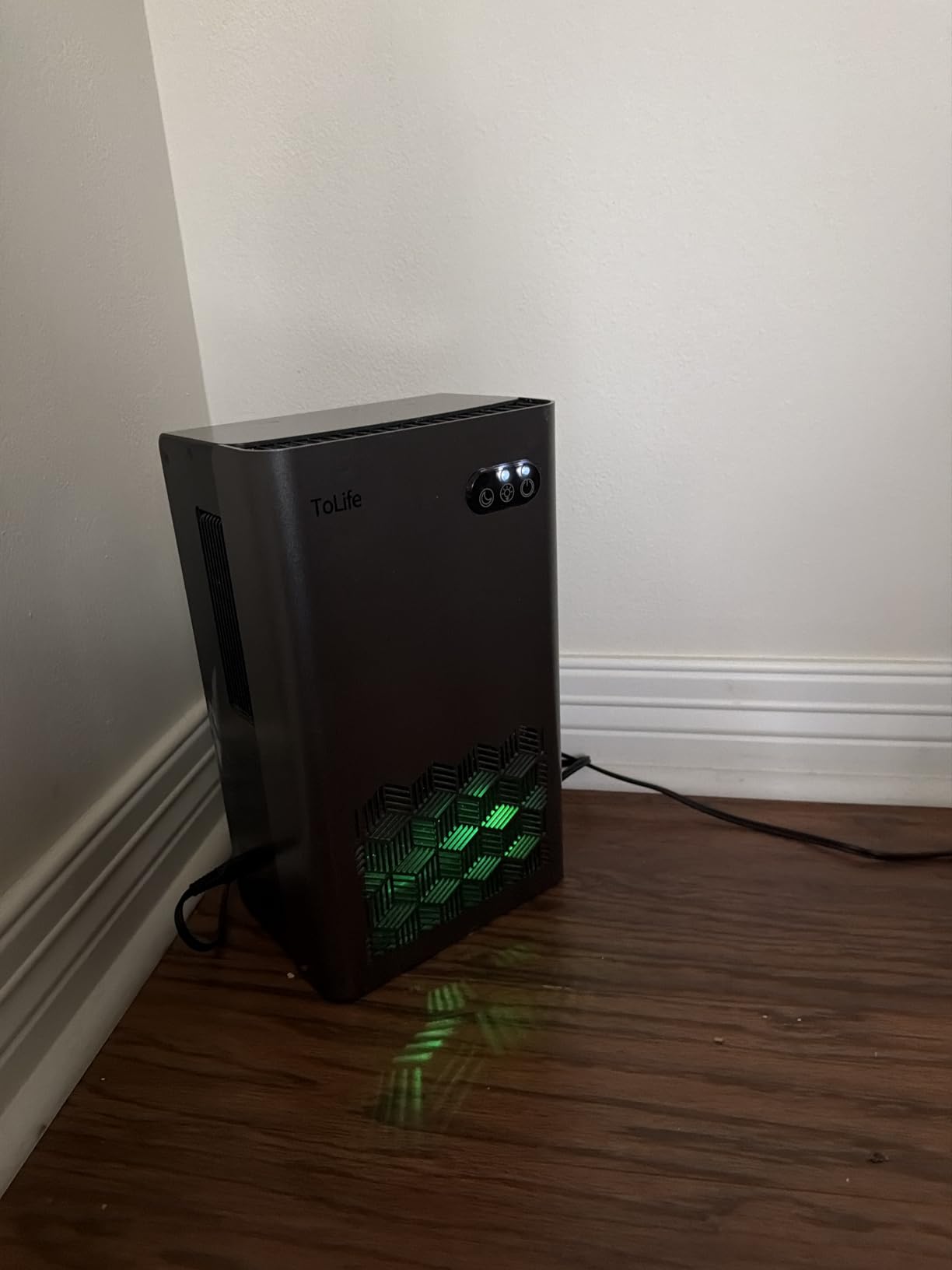 ToLife Dehumidifier, 1000 Sq Ft 95 oz Tank with Sleep Mode, Auto Shutoff customer photo 1